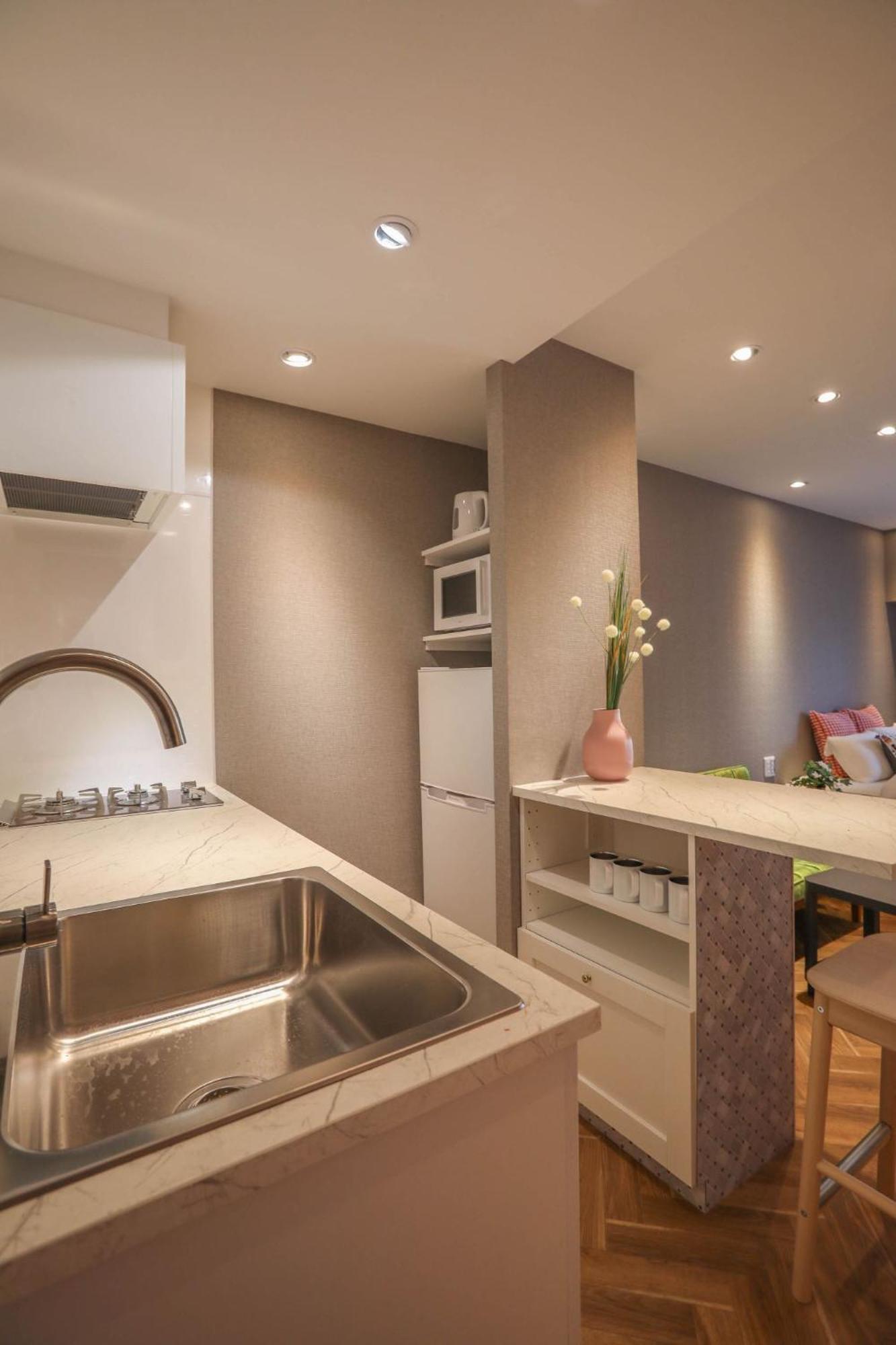 Shinjuku Waseda Hostel Tokio Zewnętrze zdjęcie